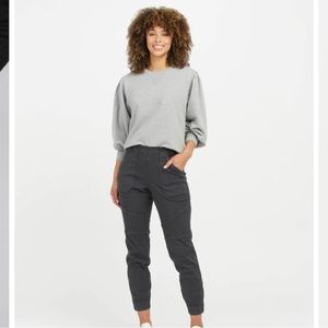 NWT Spanx Stretch Twill Cargo Jogger Sz M